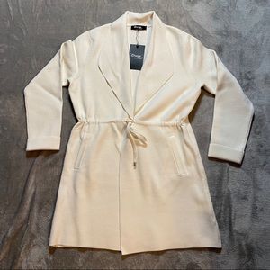 NWOT Orange Fashion Village Bridal Ivory Coat
3/4 Length